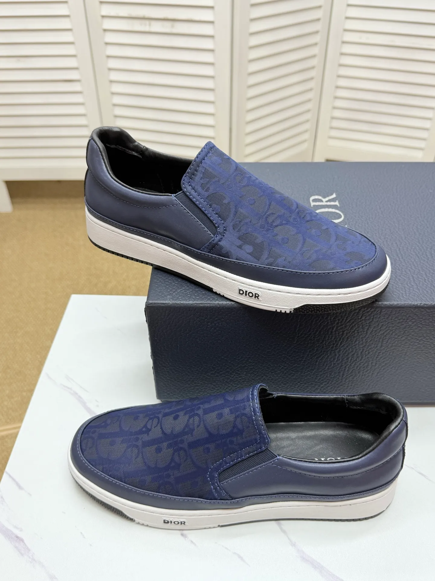 Men's clothing and shoes 210. (DIOR-Dior) casual sports shoes, official website synchronization, counter quality, fashionable and simple classic style, original outsole, size: 39-44 (45, 46 customized, non-refundable) Yh